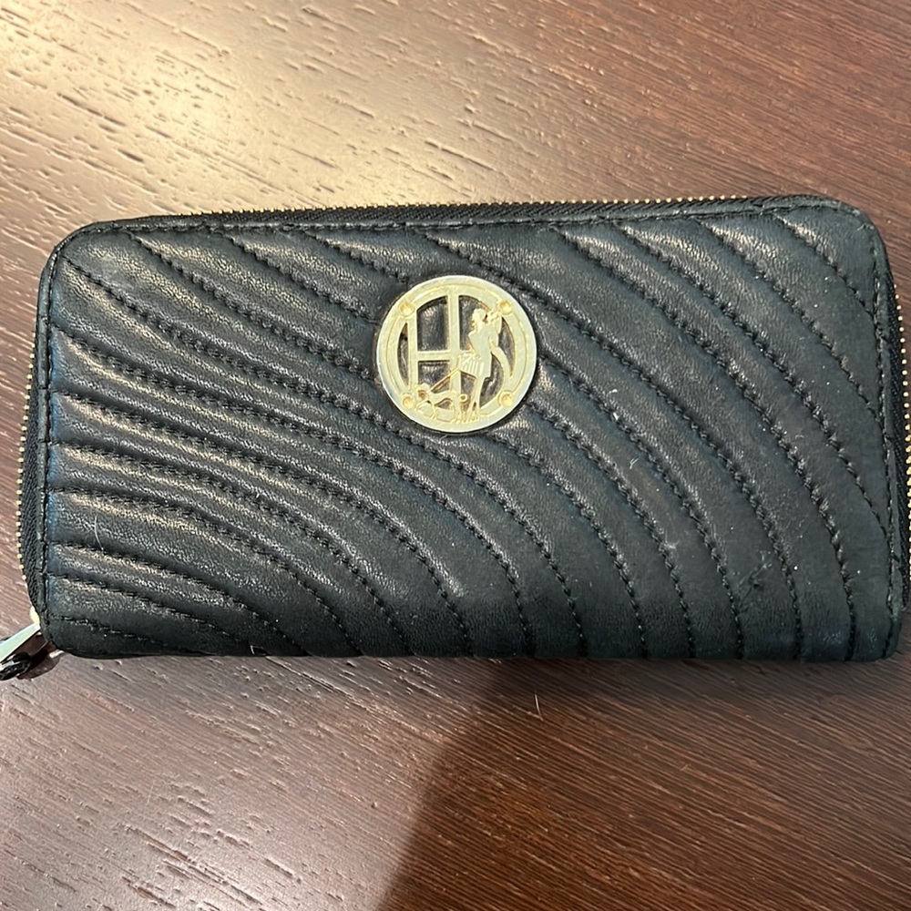 Henri Bendel leather wallet